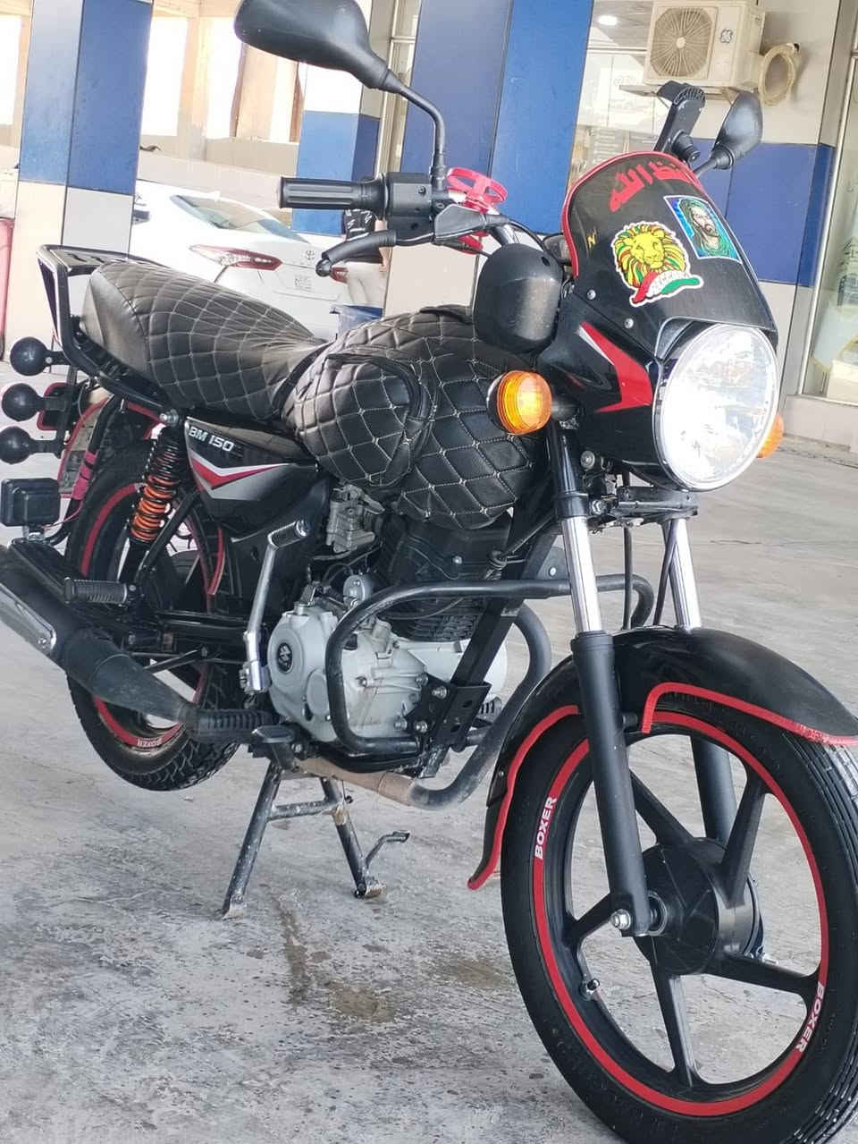 بوكسر موديل 21 مكفوال كفاله عامه مابيه اي نقص مرقم ديالئ بسمي. مكفواله من التاير اللتاير. اللمراوس بدراجه موديل 22 او 23 اللمراوس فقط مابيع. المكان قرب تقاطع القدس.


**إذا كنت صاحب هذا الإعلان وتريد حذفه لأي سبب، رجاءا أرسل رسالة إلى الدعم الفني**