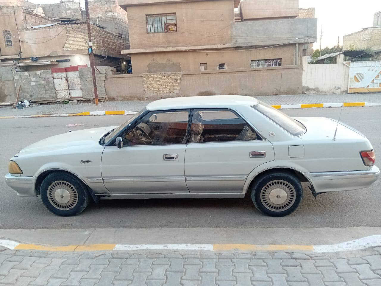 سلام عليكم: عيني للبيع سياره هارتوب  موديل 1991 معمره كامله بدون ضربه ولا اي كص تكمه سياره بلاديه من دعاميه لدعاميه تعمير صدر امامي خلفي جديد دوشمه جديد مع تنته وكاعيه جديد سعر السياره 60$ ورقه وبيه مجال رقم السياره بابل مشروع وطني مكان السياره بغداد حسينيه راشديه رقم الهاتف ***********
