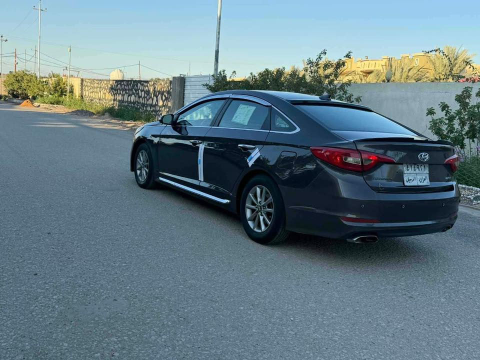 سلام عليكم سياره سوناتا ٢٠١٥  سعر مناسب           ٩٠.  ورقه ***********.   ***********
