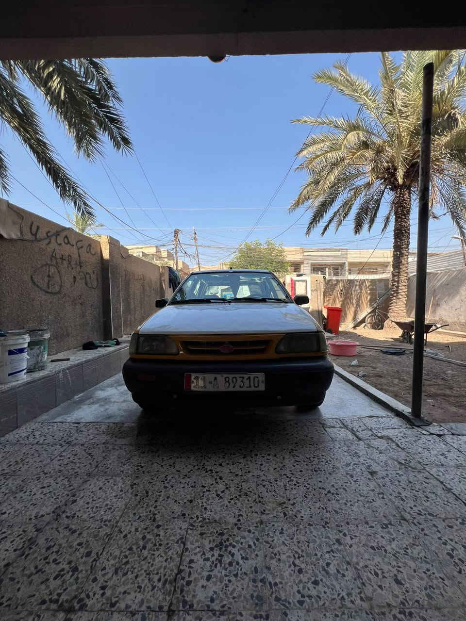 سلام عليكم البيع سايبه موديل ٢٠١١ رقم انكليزي ممكن بغداد الجديدة النعيرية رقم الهاتف *********** السعر ٢٨ورقه
