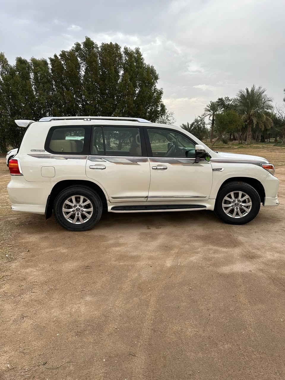 جكساره موديل 2010
رقم اربيل دولي
مواصفات
كامره حساسات
فتحه
مكينه 6سلندر
تحكم كهربائي 
سعر 235
غير متواجد علئ الفيس 
رقم ***********
