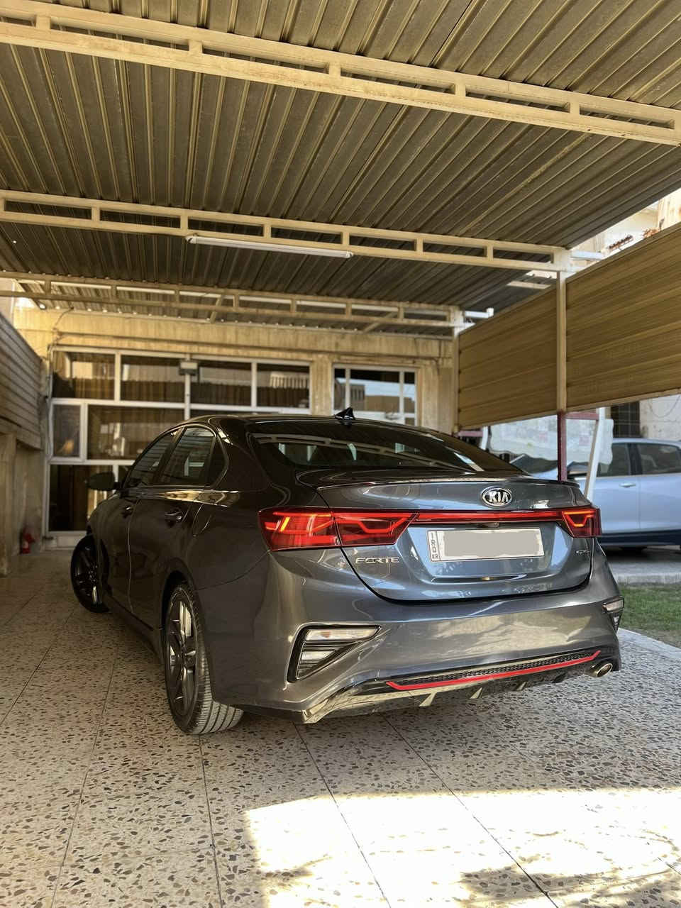 السلام عليكم
فورتي جيتي لاين فول2020

وارد امريكي حادثها جاملغ جهة السايق

ماشيه ٤٤ الف ميل

فول مواصفات 

معروفه مواصفات الجيتي لاين

رادار بل مرايه

رادار امامي كامره خلفيه دواره

شاحنه واير ليس 

مثبت مسار 

فتحه بل سقف

للاستفسار :

***********
