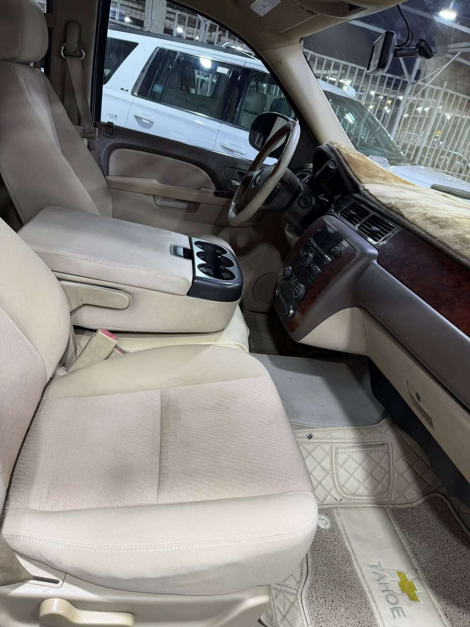 سلام عليكم تاهو مديل 2013 خليجي كفاله عامه مواصفات LT مكينه وكير كفاله حداده تبريد تخم تاير سياره جاهزه رقم بصره جديد تحويل ثاني يوم 
عنواني بصره القبله 
السعر 258  وبيهه مجال 
تصال واتساب ***********
