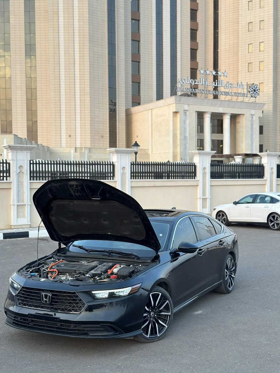 اكورد تورنك 2024 هايبرد
فول مواصفات للأخير 1/1 

تدفئة وتبريد بالكراسي 

رادارات 

حساس امامي وخلفي 

ماشيه 33 الف كيلو 

الايرباكات طاكه 

السياره بدون دواخل نهائي والراديتر بلادي ممبدل 

( صبغ بنيد وشبر بجاملغ السايق وبيها بارد بسيط ) 

السعر 19000$ وبي مجال السياره دخول جديده جاهزه بدون نقص صفر مسج 

***********
