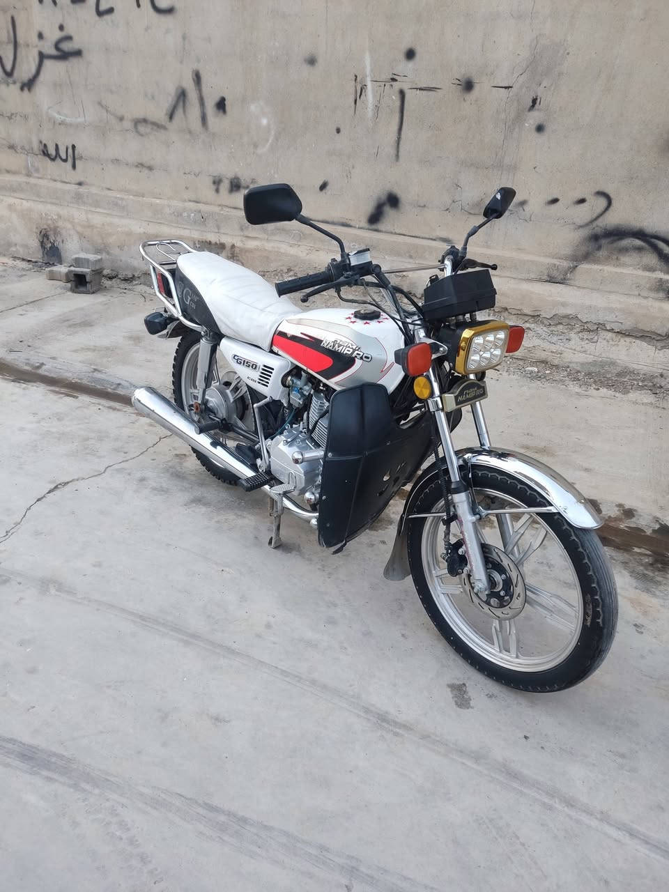 ماطور للبيع موديل 2020كل عيب مابيه حيل نضيفه سعره 430 الشراي يخابر اويدلل ***********
