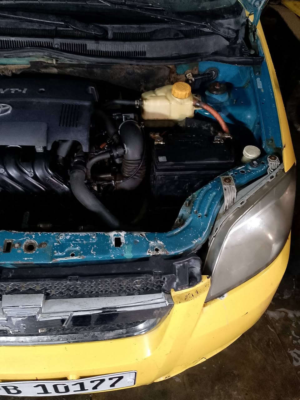 تم ولحمدو لله تحوير افيو بمكينه وكير كورلا حديث حجم 1600كور عالي بيد أبو حمزه  وأولاده للتحوير لعنوان بغداد مجمع لمشن مقابل لبانزين خانه ضمان شهر رقم ***********
