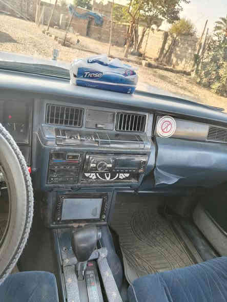 السلام عليكم سياره سيدان كير ومحرك شرط سياره نضيفه موديل1991ربع تايرات جدد مامكصوص السعر50وبي مجال للطيبين مراوس بطه ***********
