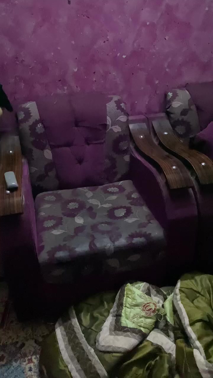 تخم ١٠ مقاعد للبيع بسعر مناسب


**إذا كنت صاحب هذا الإعلان وتريد حذفه لأي سبب، رجاءا أرسل رسالة إلى الدعم الفني**