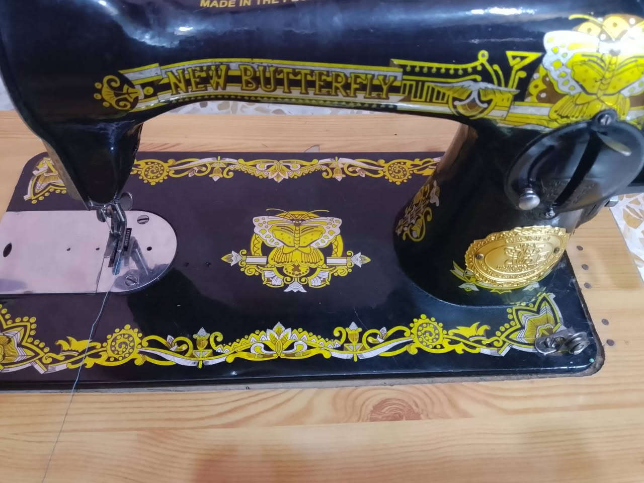 للبيع وسعر 70 وبيه مجال


**إذا كنت صاحب هذا الإعلان وتريد حذفه لأي سبب، رجاءا أرسل رسالة إلى الدعم الفني**