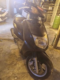 سكنس ياباني جديد شرط مكفولة مكاني مدينه الصدر السعر ٥٥٠ ٠٧٧٢٢٢٨٧١٠٠