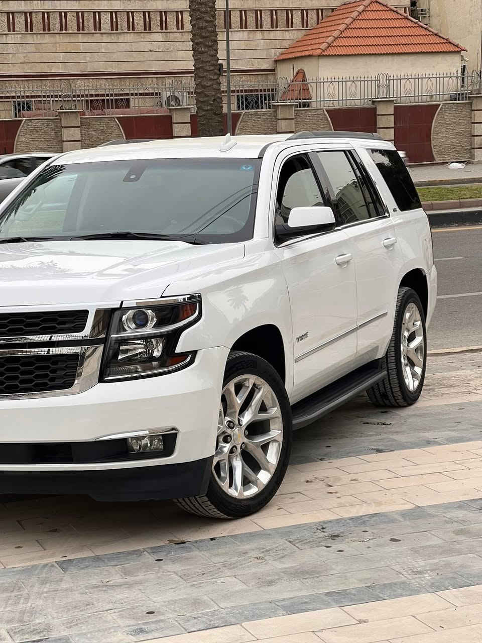 السلام عليكم
تاهو موديل 20 اصل دخول جديد مرقم بغداد شرط التحويل 

بوليسي فدرالي 

وارد أمريكي حادثها مرفق 

صبغ قطعتين ونص 

ماشيه 105 

كير مكينه صدر تبريد كله بلادي 

مواصفات البوليسي معروفه 

مكاني بغداد 

السعر 300 مع المجال 

***********
