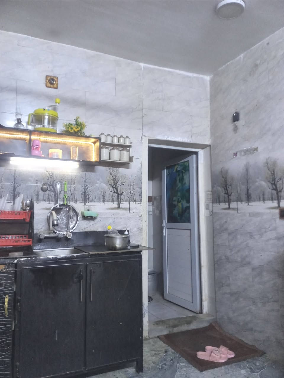 دار للبيع شهداء البياع سوق رظى زراعي ٥٠ متر
***********
