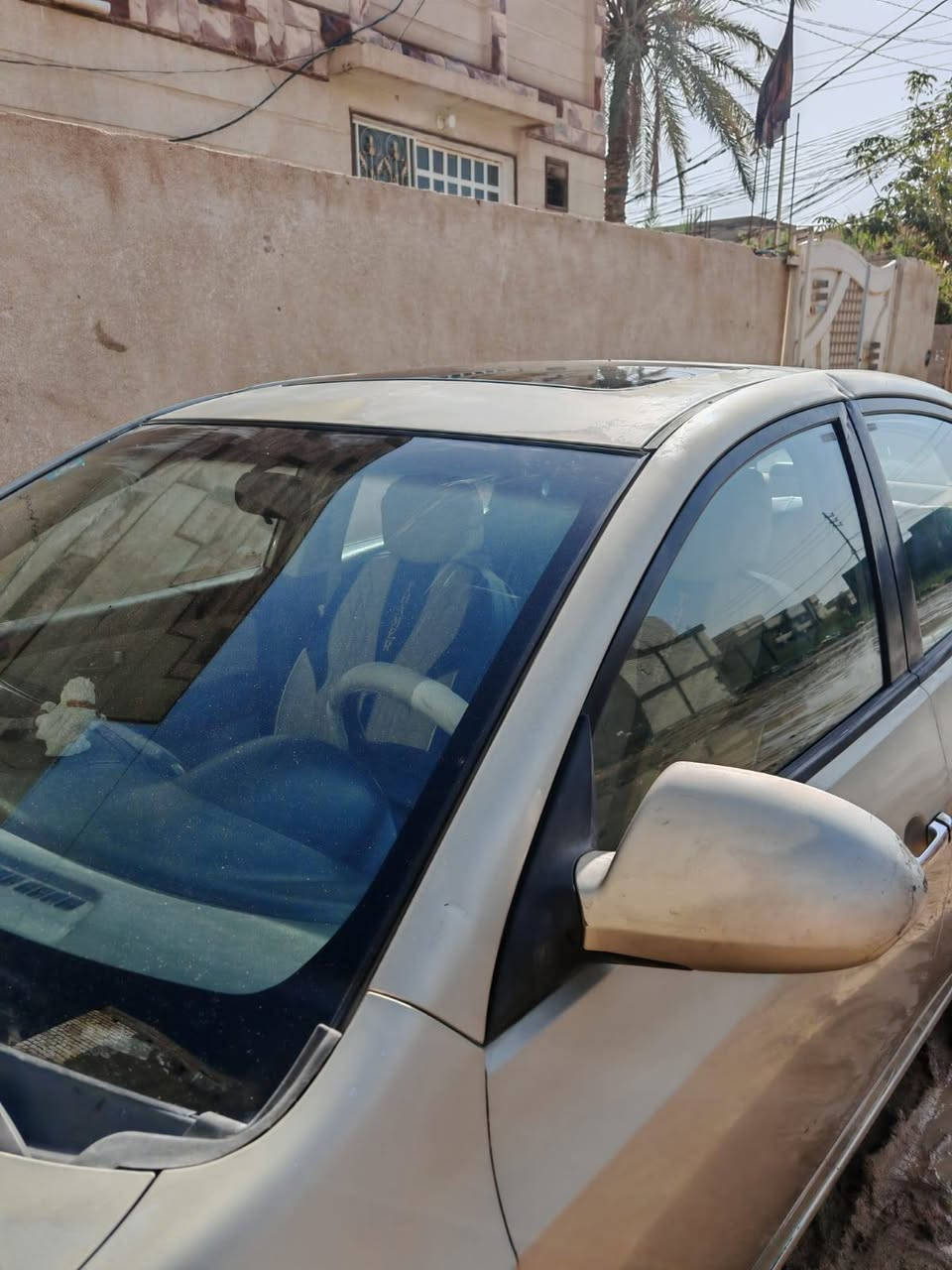 السلام عليكم متاح للبيع سياره النتره موديل 2008
وارد خليجي محرك 2000
رقم بغداد 
السياره بأسمي تحويل مباشر 
المكان كربلاء 
السعر 88 ورقه وبيه مجال 
***********
