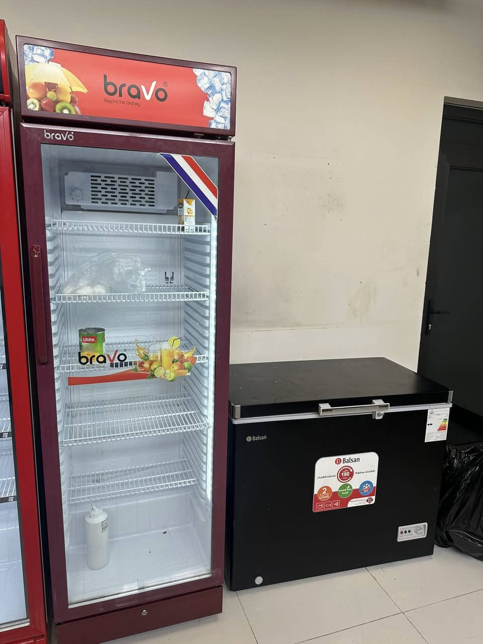 السلام عليكم متوفر 
(قلاية هوائية و هيتر عينين كهربائي وبراد وثلاجه عارضة مشروبات  وميكرويف) 
للاستفسار عل الرقم ***********
