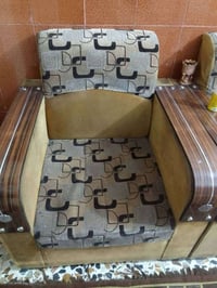 طقم ٧ مقاعد • كنب • للبيع