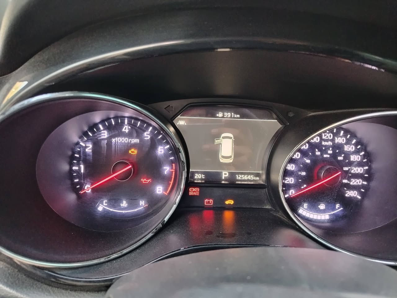 السلام عليكم كيا كرنفال 2020 السيارة وارد كندي كفالة عامة فول مواصفات فتحة سقف سايد بريك بصمة ثلاث وضعيات قيادة أوتو هولد جام أوتو ردارت تحديد مسار حساسات أمامية وخليفة كشنات تدفئة وستيرن تدفئة كير 8 نمر مكان سيارة النجف الأشرف لاسستفار على الرقم***********
