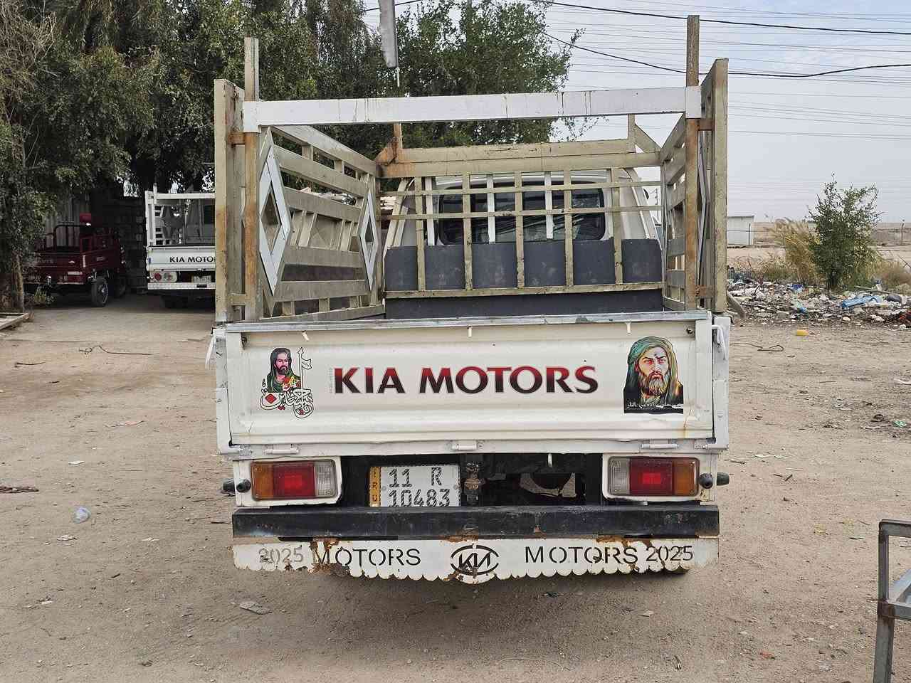 سلام عليكم كيه بنكو للبيع موديل 95 سياره جاهزه رقم نكليزي بسمي جاهزه مكينه وكير جديد تخم تاير صارلي سبوع شادهن شاصي مكفول السعر 62. وبيه مجال مكانها نجف
***********
