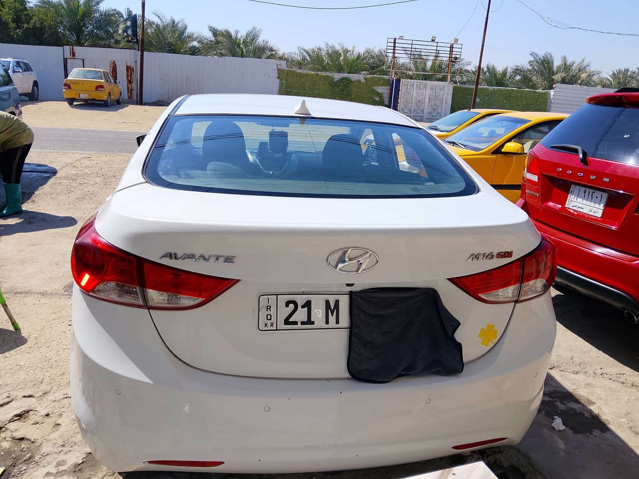 اللنتره 14 خليجيه 
كصته جنطه 
متوم شمالي  شرط الحاسبه 
جديدة لوك لوك 
فول عدا الفتحه 
مكاني ناصريه 
***********
