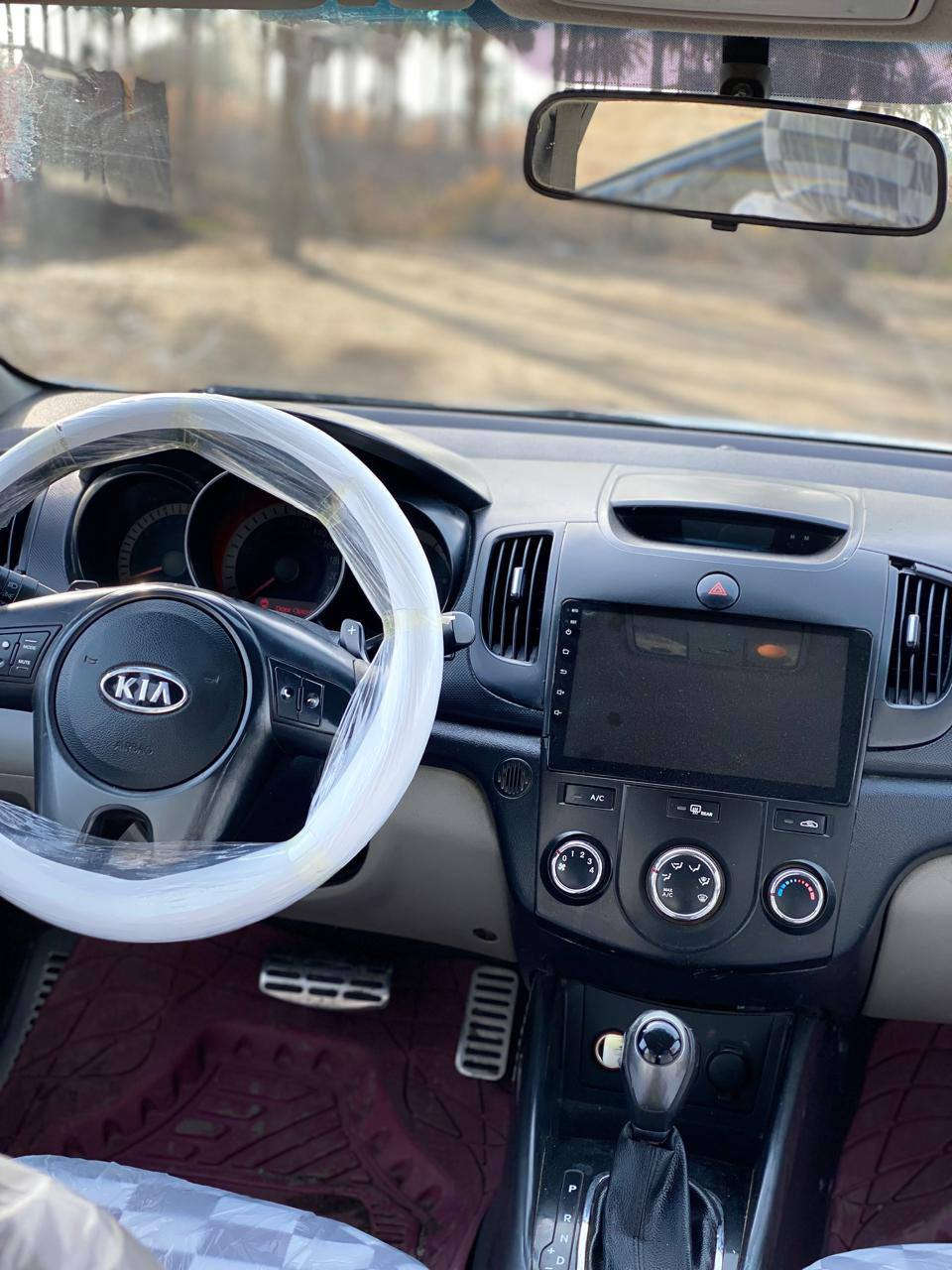 سلام عليكم  .
كيا سيراتو للبيع مديل 12رقم اربيل نكليزي 
سياره بيه ضرر قليل سياره حلوه احله من صوره  
فول موصفات ماعده لبصمه ولفتحه اشاير بلمري شفتات ستيرن كيرها 6نمر مكان سياره بابل 
رقم الهاتف ***********
