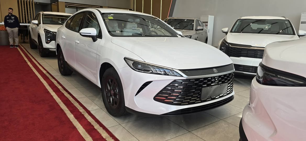 🔥🔥تهديكم الكم شركه ديار الكرم  🔥🔥
❤️‍🔥❤️‍🔥بتاريخ 5/1/2026 انسب الاسعار تلكوها يمنه 🥰🥰السعار تفليش 
——————————————————————————-
🚗سونك بلاس 2025  🤍واللون السموك 🩶
🚗كن بلاس 2025 باللون الابيض 🤍 داخل ابيض 
🚗سيل 5 2025 باللون الابيض نص فول 
🚗سيل 5 الون ابيض فول 13 كامره 
🚗سيل 5 الون اسود ويل كب كروم 🤍 
🚗سونك L ابيض داخل لونين فول 
🚗 ليبور 7 فول VIP 
——————————————————————————
العنوان ✍️ بغداد البياع سارع الاول  
للطلب والاستفسار الاتصال على قسم المبيعات
☎️***********
☎️***********
☎️*********** بغداد, العراق
