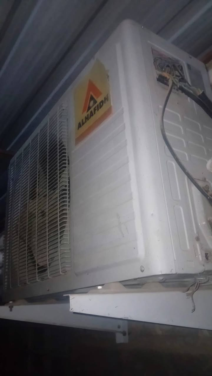 مرحبا سبلت الحافض طنين جديد معنى الكلمه مشتري ب٤٥٠ الف وكف بي الكمبريسر فقط رايدة ب٢٢٥ قفل الشراي يتصل مكاني العبيدي شارع عشرين ***********
***********
