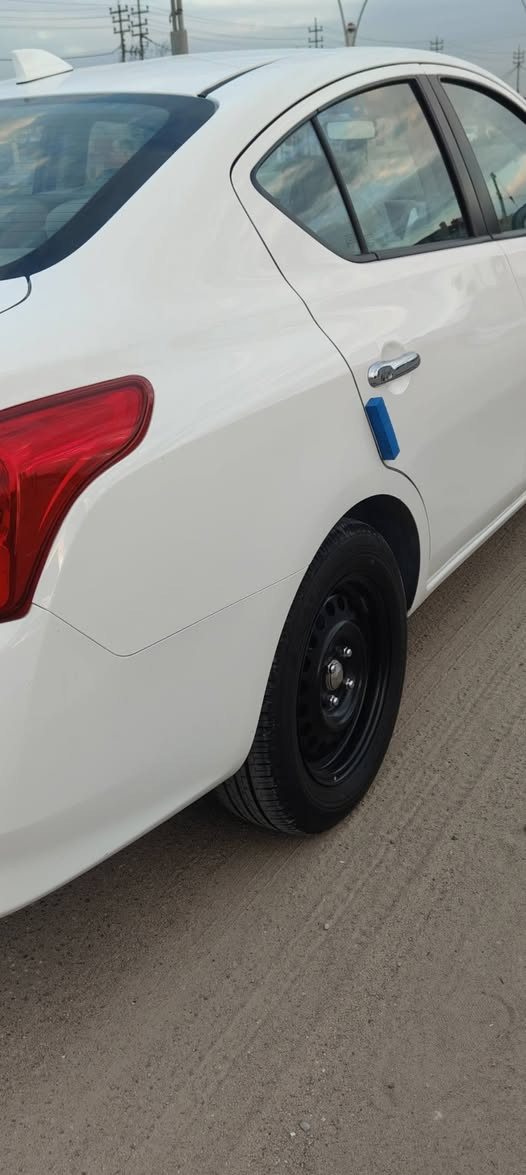 سلام عليكم نيسان سني للبيع مديل 2024 كفاله عامه ماشيه 12 الف دوشمه رضيات كشنات سياره جديده السعر 128 العنوان البصرة ***********
