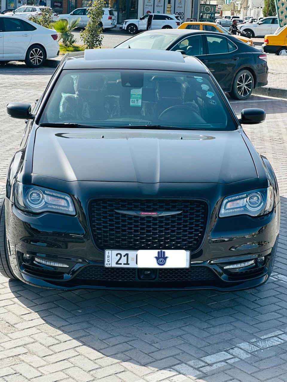 كلايسلر اوباما موديل 2021
فول فول مواصفات لون أسود 
سياره مغلفه ppf
ماشيه 37حاليا سياره جديده حيل
🟩 السعر335$) وبيها مجال 

 كندي كلين 
مكفوله كفاله عامه 
مواصفات فول للأخير 
حساسات رادارات داخل أحمر
شاشة كبيرة لمس كاميرا حاسة رادارات كشن جلد كشن كاراباي بصمة تشغيل عن بعد محرك 6 سلندر
بانورما تحكمات ستيرن بلتوس اوكس
 كار بلي أوتو بارك أوتو ستوب داتاشو للتحذيرات خزن ميموري 
 تبيرد مركزي تحديد سرعة 
محرك كير واير بشرط مامفتوح 
سيارة حيل نظيفة كلشي عل بلاد جديد 
رقم شمالي سليمانيه سنوية هزة كلشي جديد مدفوع لـ
 السنوية بشرط تحويل وغرامـة
سيارة مابيـها دينار مصرف كامل من كل نواحي
استفسار ***********
