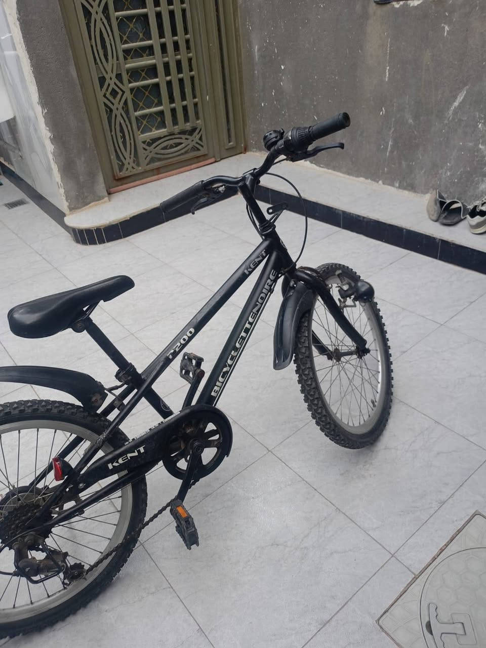 السلام عليكم
بايسكل اگسل ياباني اسود فحم حاوية استعمال اقل من شهر للبيع السعر 80 وبي مجال قليل للشرايه 
مكاني الفداء شارع ابو لبنان 
***********
