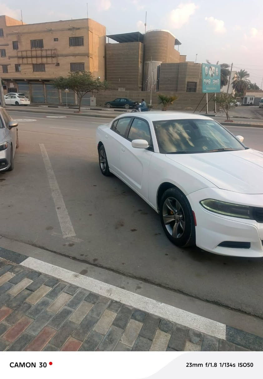 جارجر 19بيه صبغ حزام وتعمير بتكمه اليسار  سياره بل بصره رقم شمالي اربيل. ***********  مكلف بنشر ي تفاصيل ماعندي.
