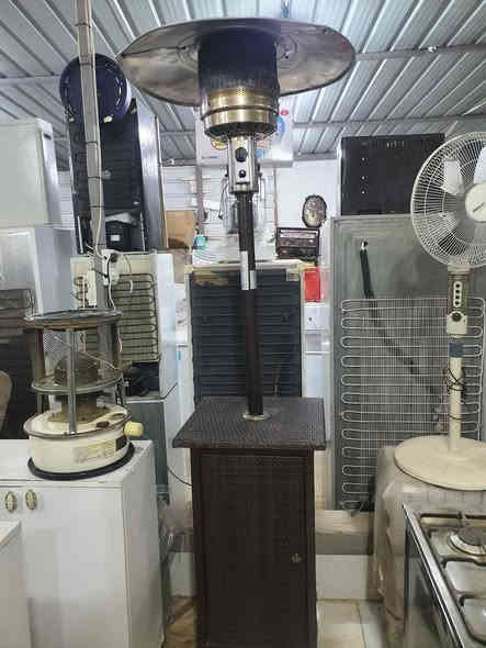 صوبات غازية تصلح للكوفيات للمطاعم الاماكن الكبيرة
متوفر لدى مجمع الكرار 
السعر 125 الف
متوفر الاستفسار خاص 
او اتصال ***********
وتساب ***********
