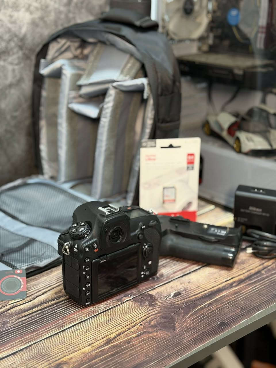 Nikon D850
Tanha body
Zor xawena basharta
Janta shahina memory 64GB hadya lagala
Jantakay pshta taybata
100K rasmi grtwa balam basharti alwanu fiqa daftodhm
Nrxi tanha 935$
Mushtari chatka


**إذا كنت صاحب هذا الإعلان وتريد حذفه لأي سبب، رجاءا أرسل رسالة إلى الدعم الفني**