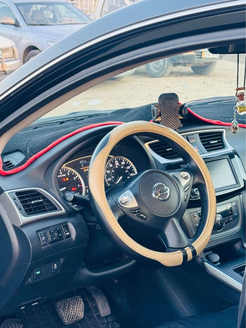 سنترا 2019 sv 
مواصفات معروفه 
سنويه لل 2030 
بجم كبس وحوض كبس شبرين صبغ بين الباب والجاملغ السكن ماشر عليهن 
سعر 125 وبي مجال قليل 
اتصل او واتساب *********** كركوك, العراق
