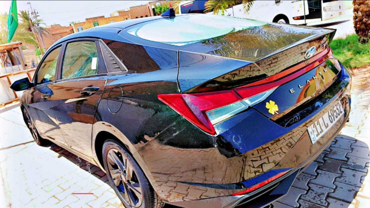 النترا 2022 فول 1/1 رادار محيطي سياقة ذاتية ليمتد فتحة كشنات جلد تدفئة بصمة بيها أثر حالوب بالقمارة وحادثها بأمريكا أمامي بيها فخذة معورة وتعديل بالشاصي رقمها بغداد. 
السعر 115$. 
موبايل ***********
