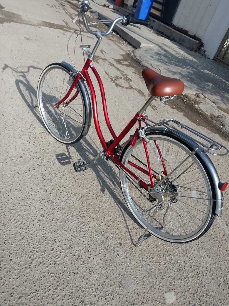 السلام عليكم بايسكل للبيع نضيف مال حاوية مابي اي نقص 
فقط الكير عاطل سعر 120 وبي مجال رقم الواتساب
***********
