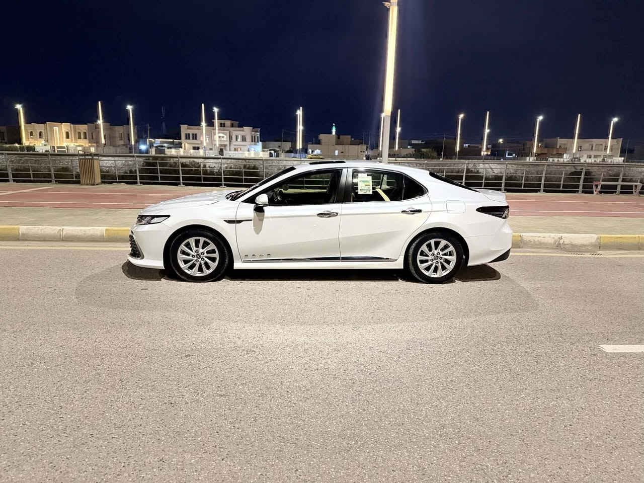 السلام عليكم مكلف بالنشركامري 2024GLEفول بانزين فقط مكفوله من دعاميه لدعاميه عداد المشي 45000كيلو متر مكان الرمادي السعر 260وبيها مجال قليل غير متواجد ع الفيس رقم ***********
