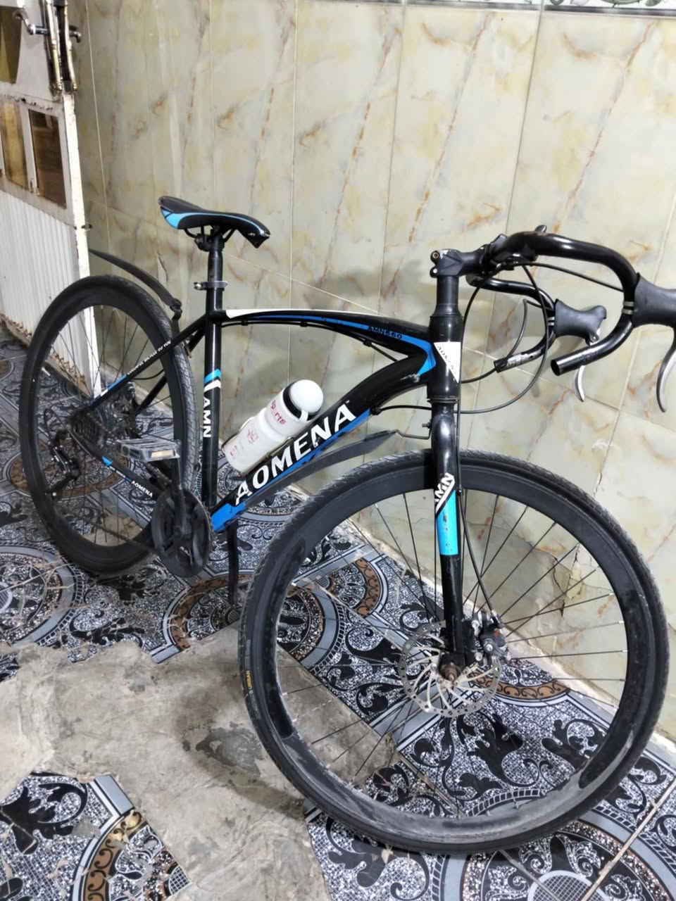 سلام عليكم بيسكل سباق ياباني حجم 26 سعر 60. بغداد الحسينية مال راشدية


**إذا كنت صاحب هذا الإعلان وتريد حذفه لأي سبب، رجاءا أرسل رسالة إلى الدعم الفني**