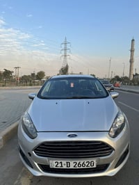 فورد فيستا للبيع موديل 2016 السياره جاهزه مكينه كير تبريد صدر كامله ال...