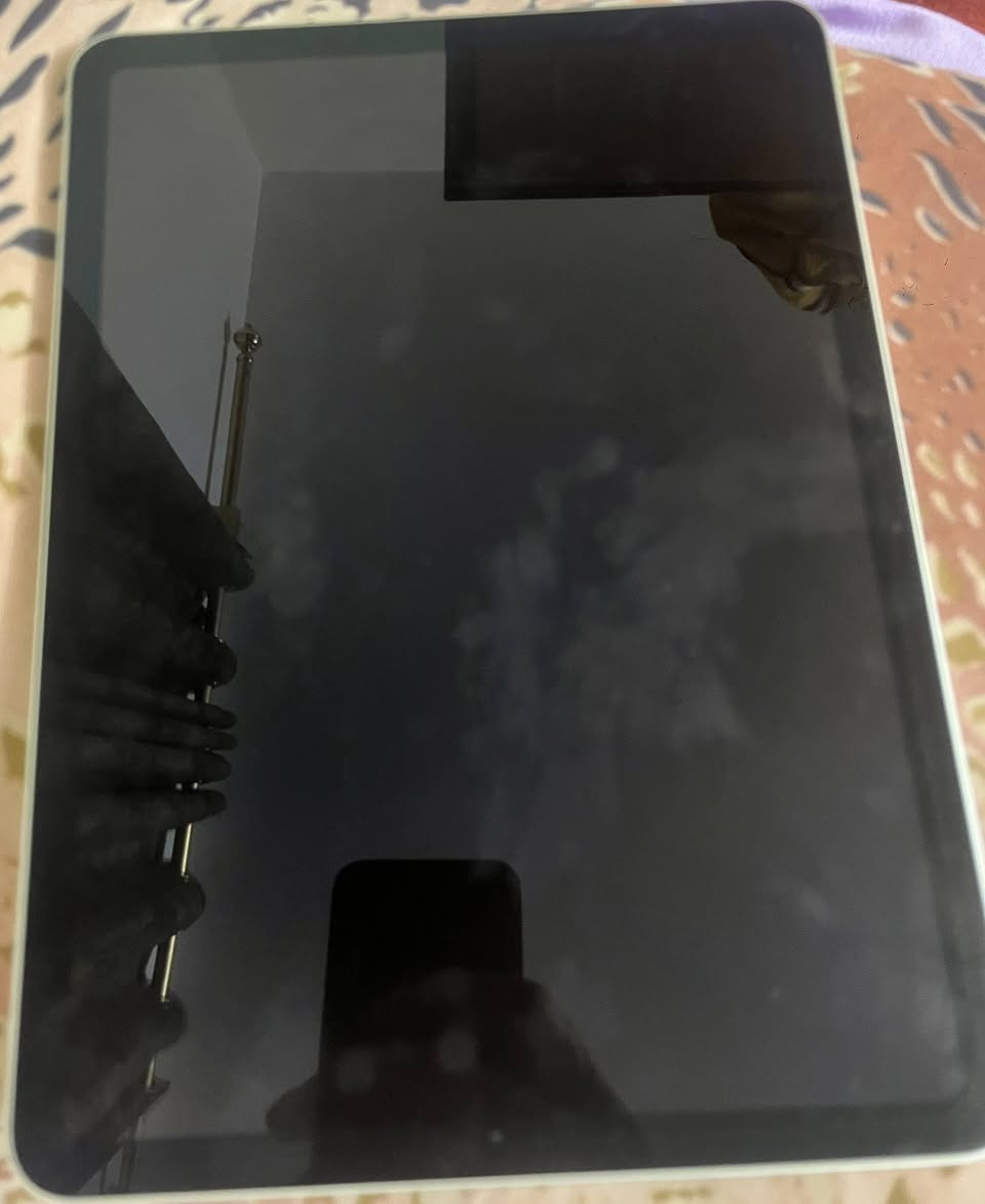 للبيع
‏Ipad air 6 256gb

مع الملحقات (حافظة وراسية وكيبل اصليات ) 

نظافة فول 

حتى الكارتون موجود 

بطارية 100‎%‎ 

عدد مرات الشحن 5 

بغداد📍

***********
