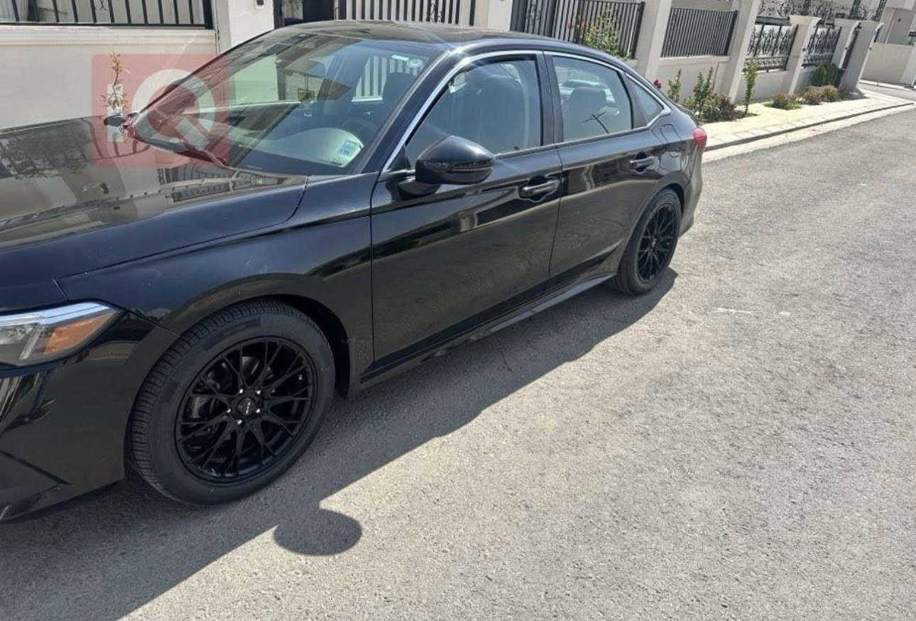 هوندا سيفك موديل 2024 اللون اسود وارد كندي
بصمه ✅

سايد بريك كهرباء✅

رادار✅

شاشه كبيره✅

تشغيل عن بعد ✅

شفتات ستيرن ✅

تحكمات ستيرن ✅

كشنات امامي هيتر ✅

مكينه 2000. تنفس طبيعي ✅

انظمة قيادة درايف مود✅

توقف ذاتي ✅

اطفاء ذاتي بل الازدحام✅

تخم تاير + ويل جديد 

حادث السياره حلك البنيد والجاملغات صبغ بدون تبديل❓🔺

السياره كنديه فول مواصفات✅

السعر 15.500$ وبي مجال

رقم اربيل باسمي تحويل ثاني يوم

ماشيه (65.000) كيلو
***********
