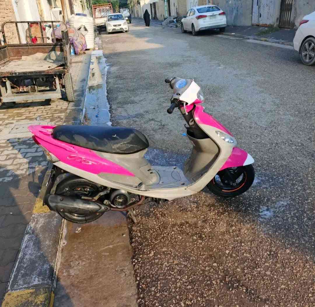 سـلام عليكم للبيع🩷
دراجه منغولي نضيفه 🗯
بوشه49
تجي تفحص وتروح برغي مامفتوح بيها

. 
 الدراجه ما صار اهواي من منزلها 🧛🏽‍♂️
حاويه بلاديه  ✈️
السعر 875 وبيها مجال 🫧

رقمي *********** 🌬
