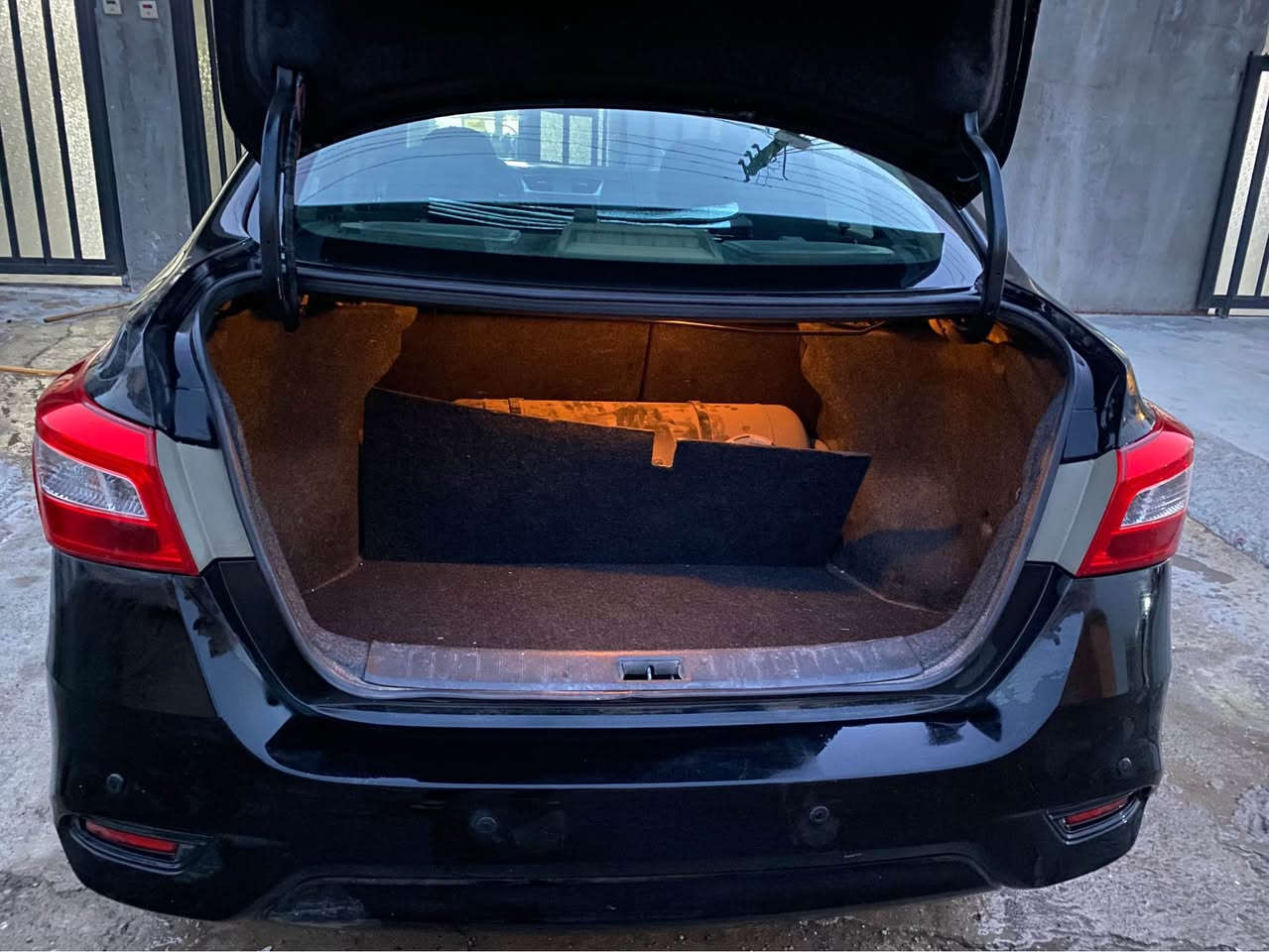 عربي + كوردي 

سيارة جاهزة وبدون مصرف
نيسان سنترا أمريكي 2018
رقم جديد
سنوية جديدة
هزة جديدة
طقم تايرات جديد
نظام غاز + بنزين
انتهاء السنوية 2029
فوك جملوغ
نص باب صبغ بدون دواخل 
سعر ١١٨ و مجال 
🚗
سەیارە سنترا مۆدێل 2018
ژمارەی نوێ 
سەنوی نوێ 
هەزەی نوێ تاخم تایەی نوێ 
غاز + بەنزین 
سەنەوی تا 2029 بەسەر دەچیت 
چاملۆخ و نیو دەرکە لای سەکن سبوغە 
نرخ ١١٨ و مجال أربيل, العراق


**إذا كنت صاحب هذا الإعلان وتريد حذفه لأي سبب، رجاءا أرسل رسالة إلى الدعم الفني**