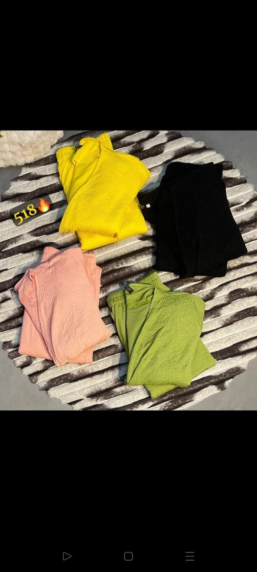 طقم سوت  قطعتين مع بعض  بحركات وتكات ف البلاوز  تجننننن 😍😍

الموديل 👈🏻 سوت قطعتين مكون من بلاوز لف توكه وبنطلون وايد ليج وهم بجد 🙈💫

السايز 👈🏻من75الي 90ك مرتاح جداا

الماتريال👈🏻🌸🙈 كريشه صيفي مستورد  عالي الجوده


**إذا كنت صاحب هذا الإعلان وتريد حذفه لأي سبب، رجاءا أرسل رسالة إلى الدعم الفني**