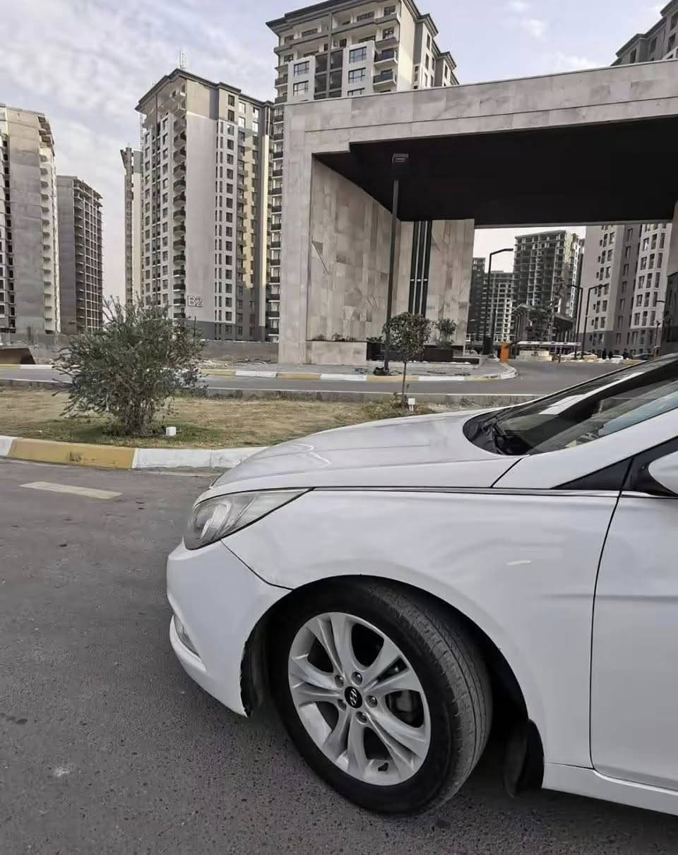 سوناتا خليجي موديل 2013 كير مكينه صدر كله نظيف بيها بس  صبغ بابتين وبنيد مبدل فقط باقي السياره مكفوله من مكينه صدر السعر ١١٥ وبيها مجال بسيط

الاتصال 

***********

***********

مكاني بغداد حي الجهاد
