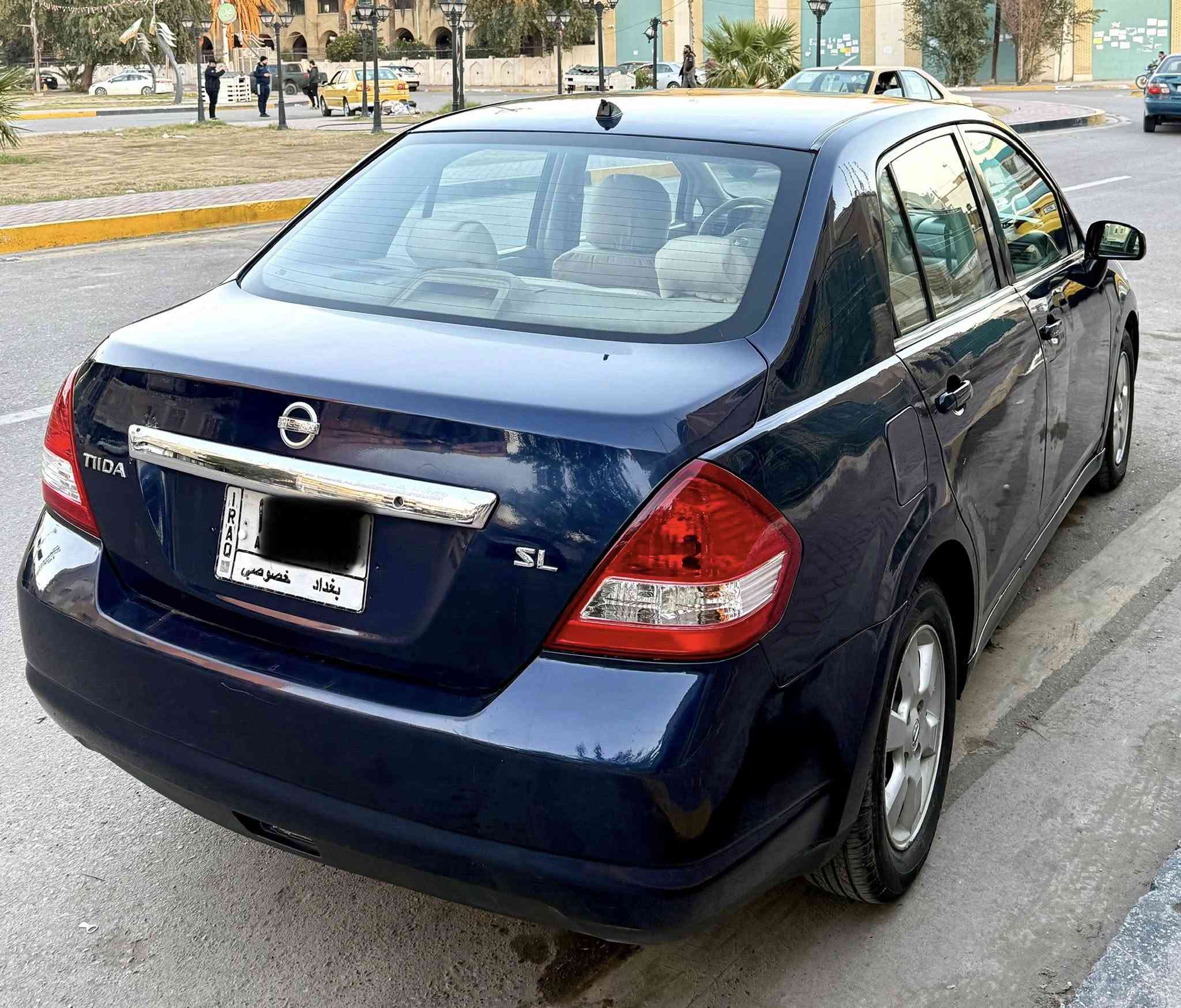 السلام عليكم 

للبيع فقط 💯

نيسان تيدا ✅
موديل ٢٠٠٧ ✅
محرك ٤ سلندر ١٨٠٠ نظيف جدا  ✅
لون نيلي (صبغ جديد ) ✅
صدر امامي خلفي جديد ✅
شاشه جبيره   ✅
سستم صوت ✅
كشنات مخمل ✅
تبريد ثلج ✅
كير اوتو نظيف جدا  ✅
كاميرا خلفيه ✅

السياره بدون حادث بيها بس راس الحاملغ الخلفي طخه ومعدل ومصبوغه تجديد لون فقط والسياره جدا حلوه    .

السياره حلوه وأحلى من الصور ومناقصها شي كامله مكمله شغل واطلع وين ميعجبك .

داخل السياره بيجي جديد جدا .

رقمً بغداد شرط التحويل ثاني يوم .

مكاني بغداد الاعظميه .

السعربالنسبه لهيج نظافه مناسب((٧٤ ورقه )) وبيها مجال حك الجيه .

***********

أ.مروان النعيمي 

صلي ع نبيك 💯
