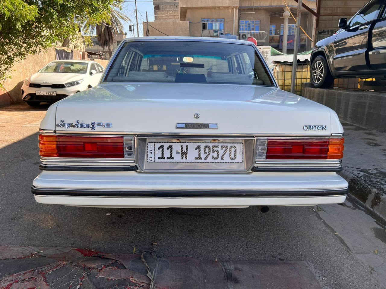 سلام عليكم للبيع سوبر مديل 82 سيارة كفاله عامة بدون صبغ شرط سونار تبريد شغال كير مكيفة مكفولة حدادية وصدر بشرط التفاصيل تصل ***********
