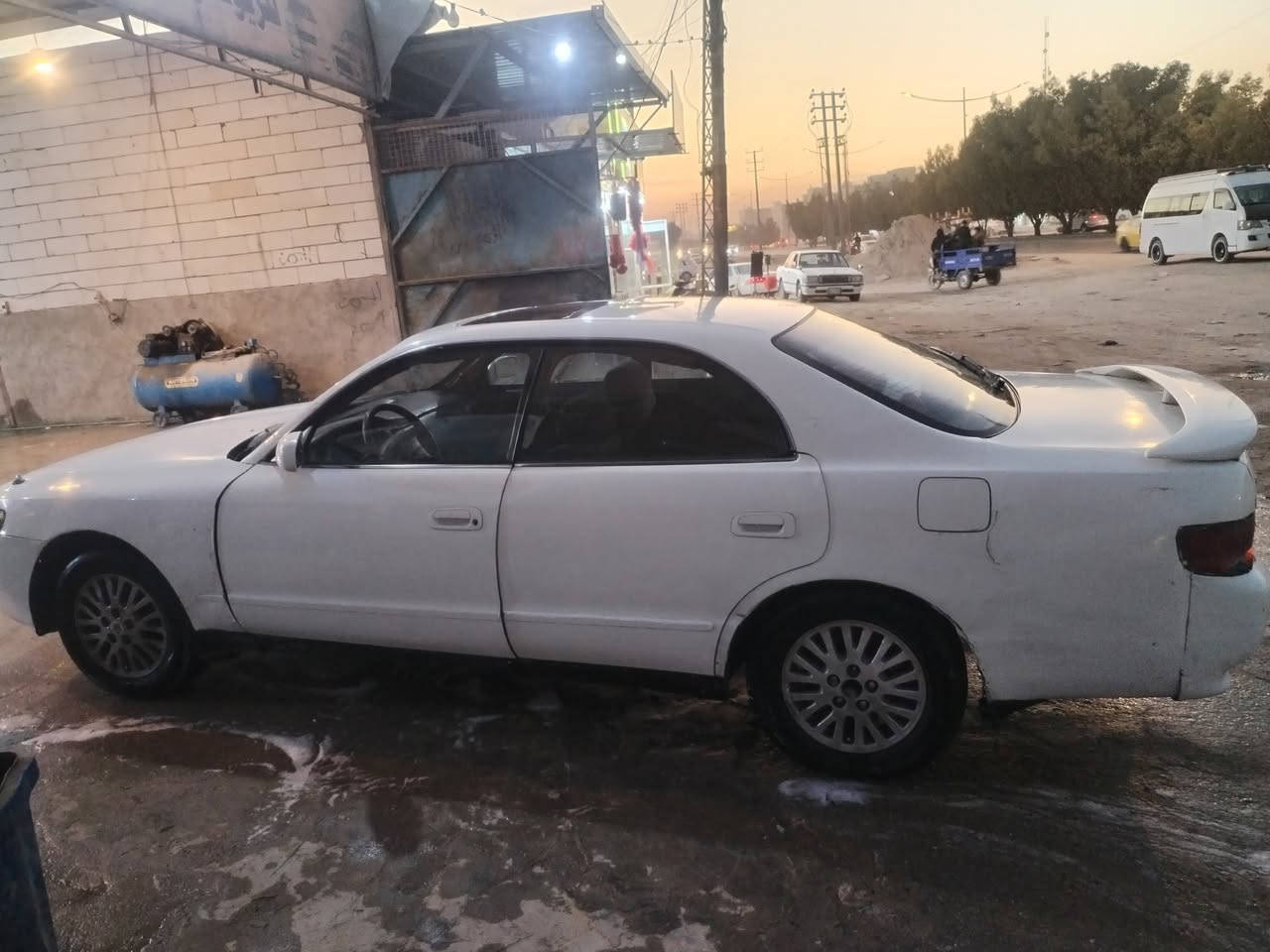 سلام عليكم كرسته مديل ٩٣ مكفوله من كص ونقل كير مكينه حلوات تخم تاير تاير حداديه سياره حلوه بيها سنويه راعيها متوفي اتكفلك سرقه وعشاير  سعرها ٢٥ مكاني نجف ***********
