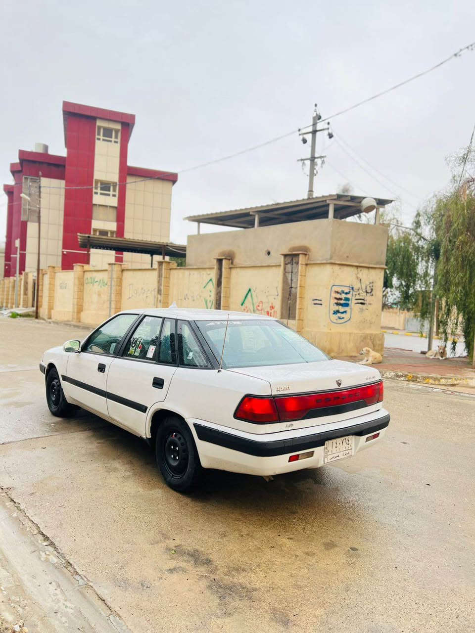 سيارة دايو اسبرو موديل 1995 گير اتوماتيك گيرو محرك شرط كهربائية عام شغال بيلدي جامات ومرايه كهربائي توماتيك ABS تبريد حارو بارد محرك 16كبس شرط تايرات جديد صدر كول جديد سيارة مابيه نقص كول شرط صبوخ مابيه و مابيه ضرب شرط تحويل وواكال و خرامات  سعره 35 $وبيه مجال راقم موبايل 📲 *********** كركوك, العراق
