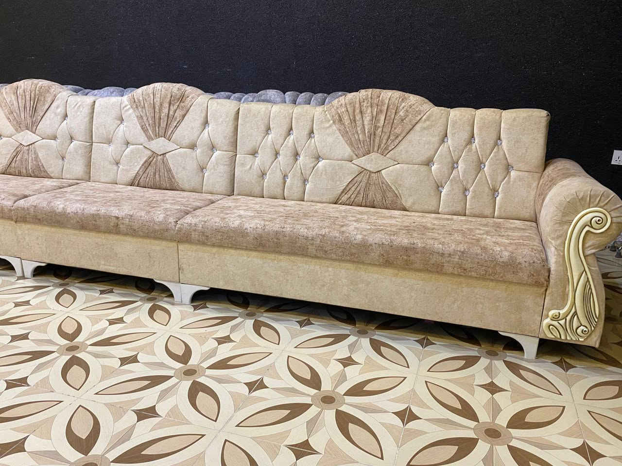 ديوان اخو جديد لوك 7 أمتار شراي راسلني خاص


**إذا كنت صاحب هذا الإعلان وتريد حذفه لأي سبب، رجاءا أرسل رسالة إلى الدعم الفني**
