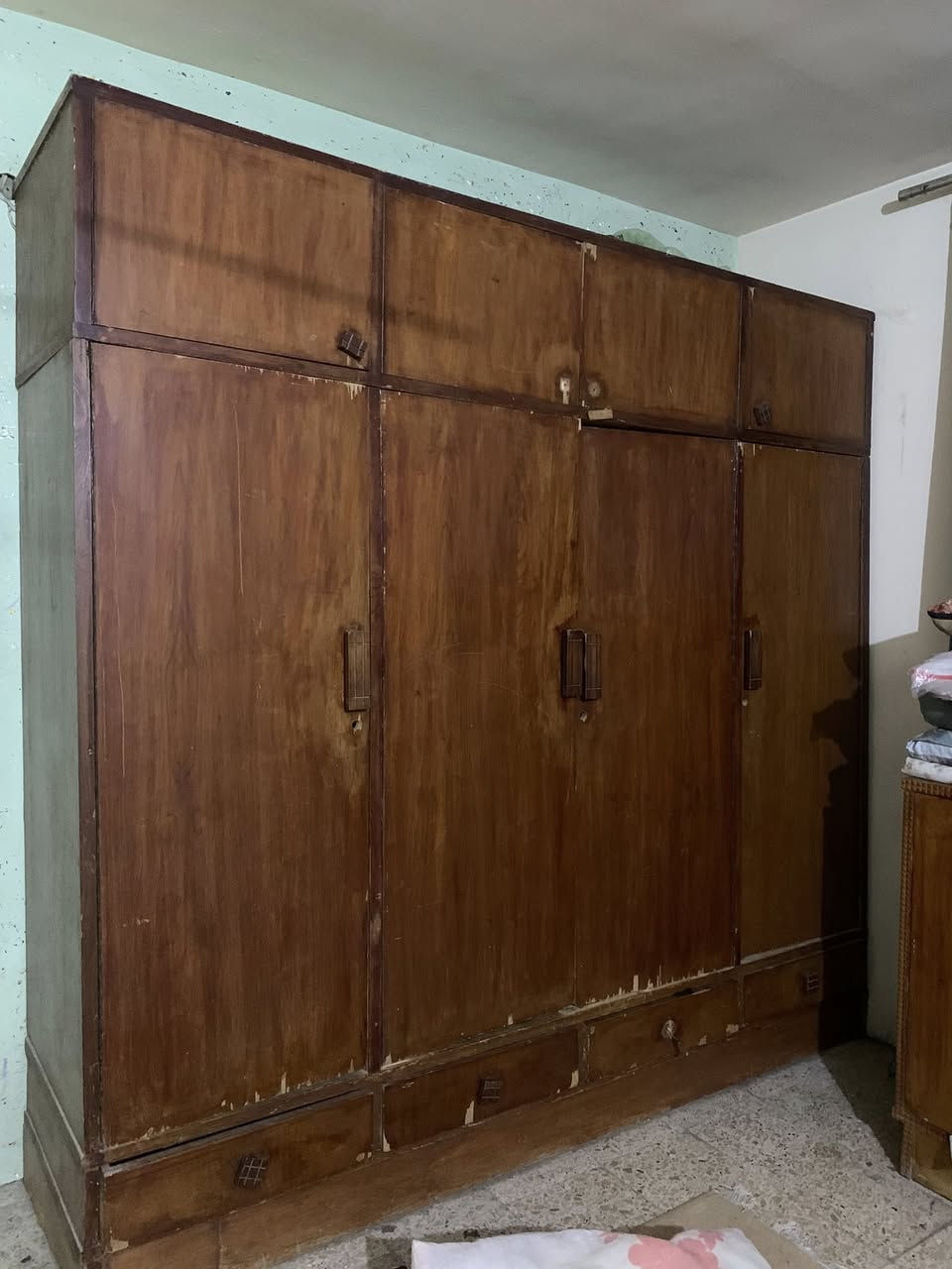 بيش ماكان اليريدهم ياخذهم ماعندي مكان لإنه


**إذا كنت صاحب هذا الإعلان وتريد حذفه لأي سبب، رجاءا أرسل رسالة إلى الدعم الفني**