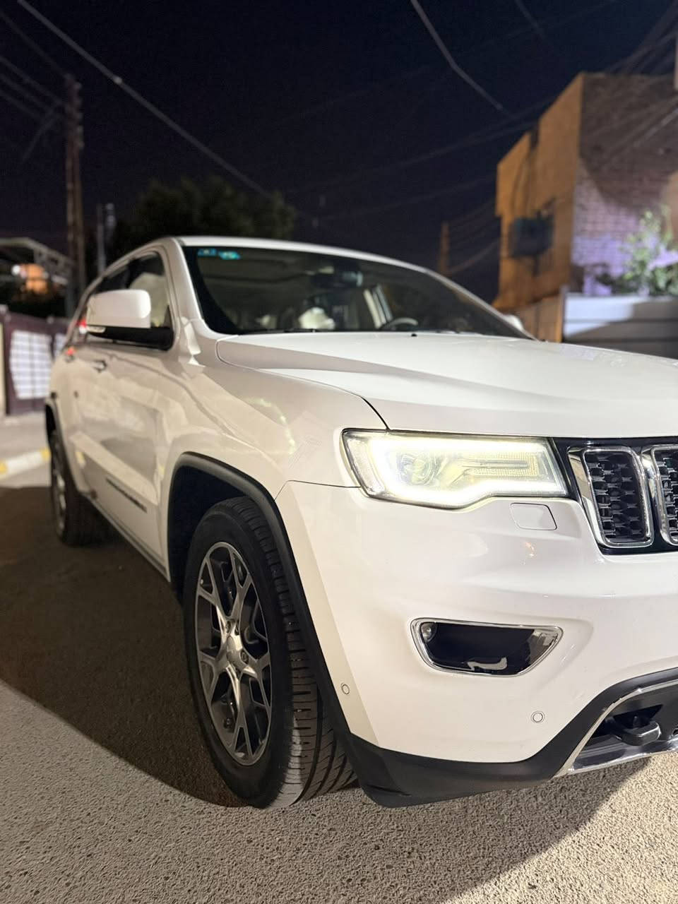 جيب 2019Limitbبلاس
خليجي وكالت هارلم مكفوله من الضربه والصبغ عده صبغ شبر بدعاميه الخلفيه وبارد بلباب المامي لبصف السايق اصبع بصبع واعله فئاه بجيب ثلاث شاشات ستيرن كهربأي كشنات خزن ومعروفه موصفات الامتاد ماشيه 59الف السعر270مكان السياره البياع ***********
